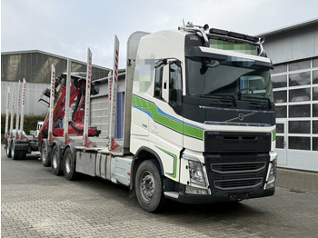 شاحنة قطع الأشجار VOLVO FH
