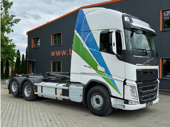 شاحنة ذات خطاف VOLVO FH 540