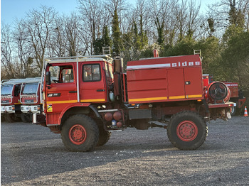 سيارة إطفاء Renault M 210: صورة 4