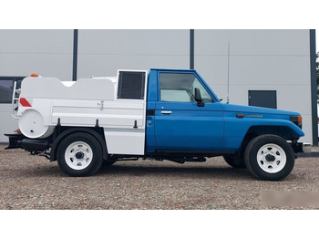 شاحنة الشفط TOYOTA