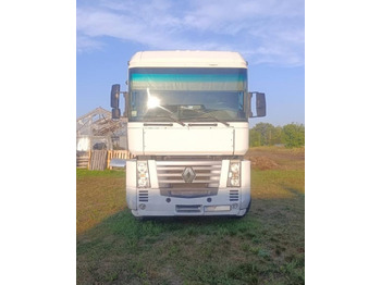 وحدة جر RENAULT Magnum 480