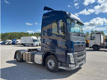 وحدة جر VOLVO FH 460