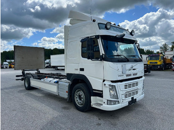 شاحنة هيكل كابينة VOLVO FM 330