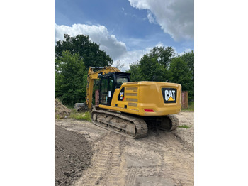 حفار زحاف CATERPILLAR 320