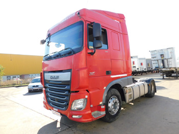 وحدة جر DAF XF 510