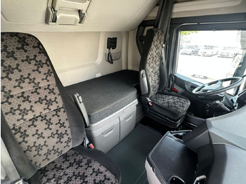 وحدة جر SCANIA S 500