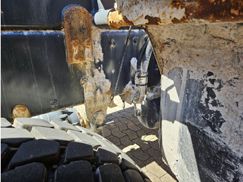 شاحنة هيكل كابينة ASTRA HD9 86.50-90 8x6 ASTRA HD9 86.50-90 8x6, Unfallschaden, Cursor 13: صورة 5 شاحنة هيكل كابينة ASTRA HD9 86.50-90 8x6 ASTRA HD9 86.50-90 8x6, Unfallschaden, Cursor 13: صورة 5