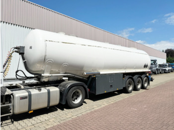 نصف مقطورة صهريج FELDBINDER