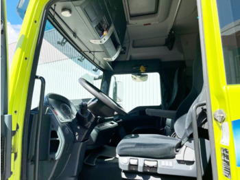 Interior photo 1: وحدة جر MAN TGL 8.220 4X2 BL TGL 8.220 4X2 BL Interior photo 1: وحدة جر MAN TGL 8.220 4X2 BL TGL 8.220 4X2 BL