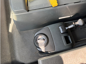 شاحنة مقفلة MAN TGM 26.340 6x2-4 LL TGM 26.340 6x2-4 LL, Getränkekoffer, Lenk-/Liftachse, LBW MBB, 2x AHK: صورة 4