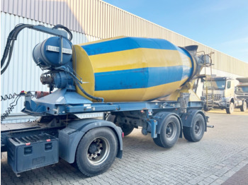 نصف مقطورة خلاطة خرسانة LIEBHERR