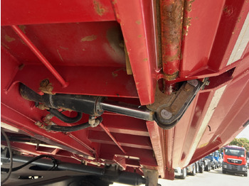 شاحنة قلاب Mercedes-Benz Arocs 2635/40 K 6x4 Arocs 2635/40 K 6x4, Bordmatik links: صورة 4