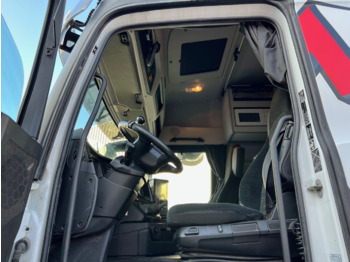 Interior photo 1: وحدة جر Mercedes-Benz Arocs 3351 LS 6x4 Arocs 3351 LS 6x4, StreamSpace, Bi-Xenon, Hydraulik