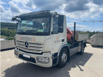 شاحنة ذات خطاف MERCEDES-BENZ Atego 1224