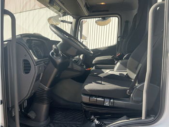 Interior photo 1: شاحنة قلاب Mercedes-Benz Atego 818/23 K 4x2 Atego 818/23 K 4x2, 2x AHK, Meiller-Kipper, mehrfach Vorhanden!