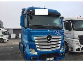 وحدة جر MERCEDES-BENZ