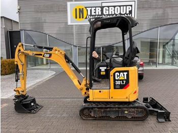 حفارة مُصَّغرة CATERPILLAR 301.7CR