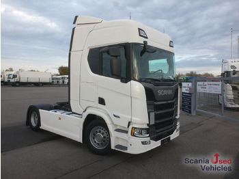 وحدة جر SCANIA R 460