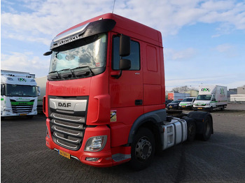 وحدة جر DAF XF 450