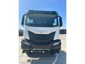 وحدة جر IVECO T-WAY Tractor 6×4 AT720T47TH GVW 26-38 Ton HP 470 R20Tyre MY25: صورة 4
