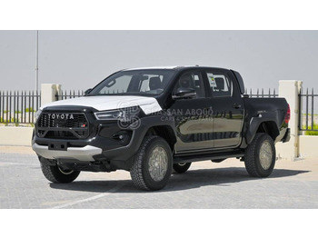 شاحنة البيك أب TOYOTA Hilux