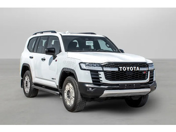 سيارة دفع رباعي TOYOTA Land Cruiser