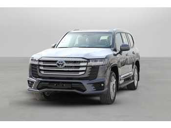 سيارة دفع رباعي TOYOTA Land Cruiser