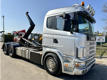 شاحنة ذات خطاف SCANIA 144