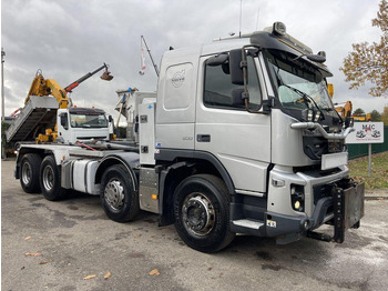 شاحنة ذات خطاف VOLVO FMX 500