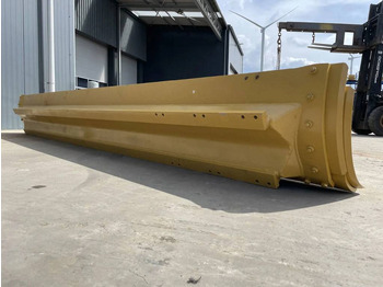 شفرة الآلة CATERPILLAR