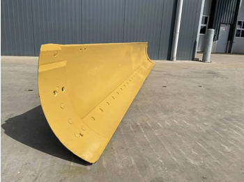 شفرة الآلة CATERPILLAR