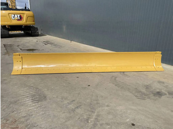 شفرة الآلة CATERPILLAR