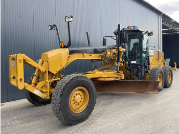 ممهدة CATERPILLAR 140M