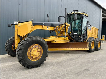 ممهدة CATERPILLAR 140M