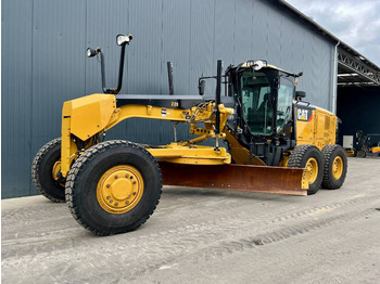 ممهدة CATERPILLAR 140M