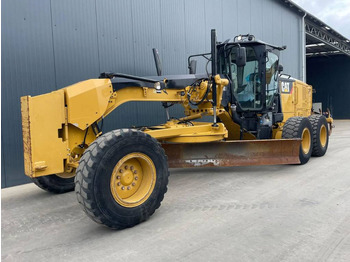 ممهدة CATERPILLAR 140M