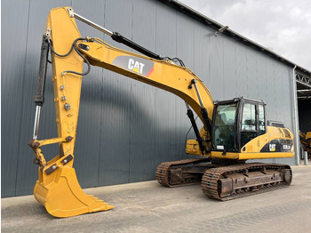 حفار زحاف CATERPILLAR 323DL
