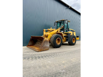 اللودر بعجل CATERPILLAR 938G