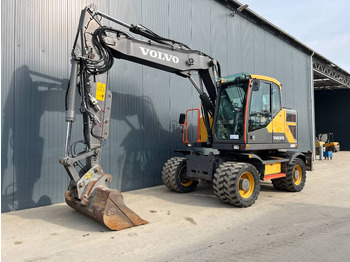 حفارة دولاب VOLVO EWR150E