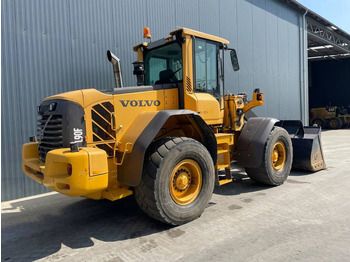 اللودر بعجل Volvo L90F - 3rd valve: صورة 4