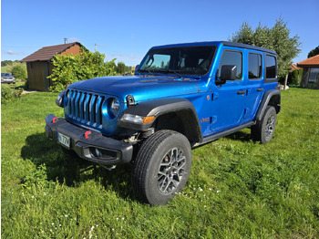 سيارة JEEP