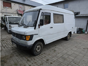 سيارة MERCEDES-BENZ