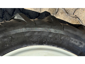 جرار Steyr 4090 Kompakt: صورة 5 جرار Steyr 4090 Kompakt: صورة 5