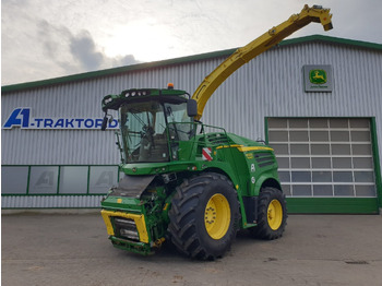حصادة JOHN DEERE 8600