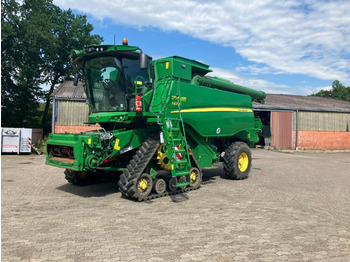 حصادة موحَّدة JOHN DEERE T670