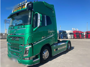 وحدة جر VOLVO FH 500