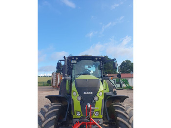 جرار CLAAS Axion 810: صورة 4
