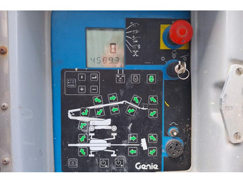 شاحنة ذراع مفصلي Genie Z135/70 Diesel, 4x4x4 Drive, 43m Lifting Height, 2: صورة 4 شاحنة ذراع مفصلي Genie Z135/70 Diesel, 4x4x4 Drive, 43m Lifting Height, 2: صورة 4