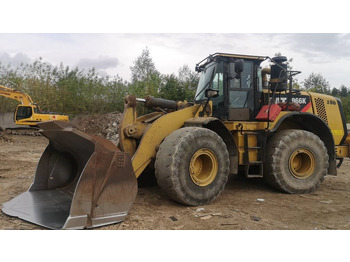 اللودر بعجل CATERPILLAR 966K