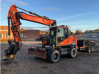 حفارة DOOSAN DX170W-5